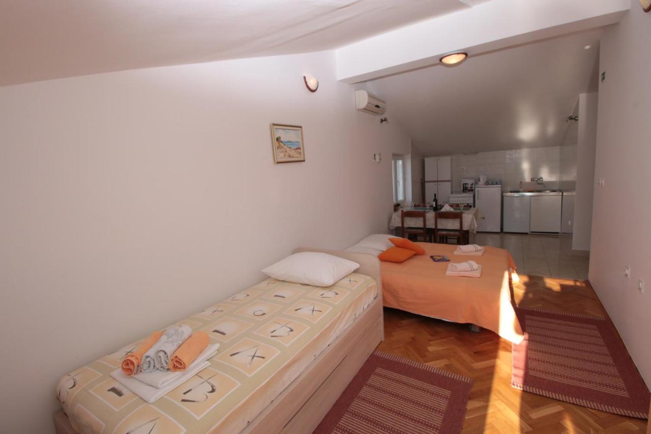 Apartmani Damir Livajic Omiš Dış mekan fotoğraf