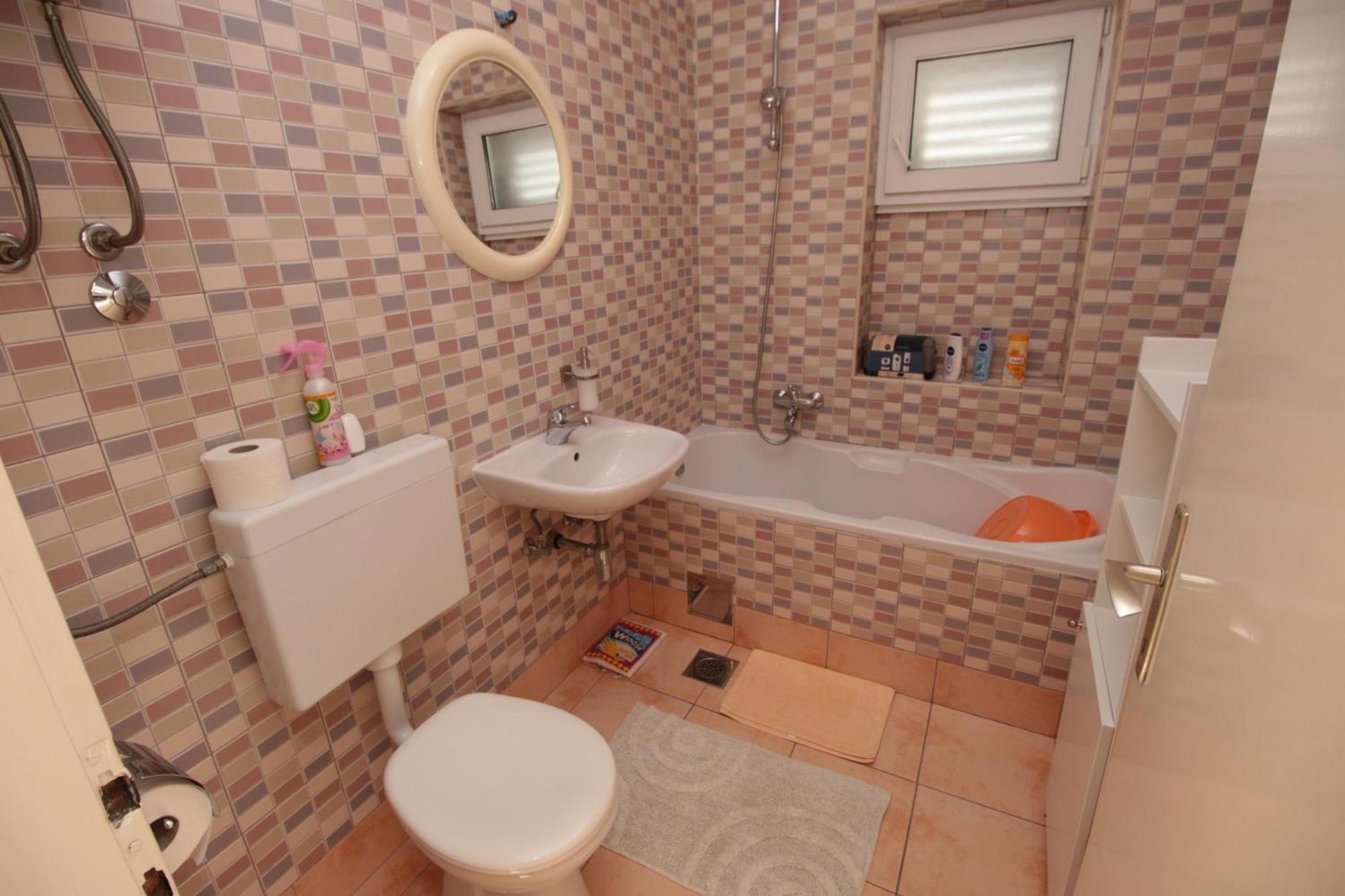 Apartmani Damir Livajic Omiš Dış mekan fotoğraf